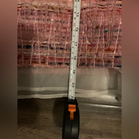 "Chanel-vibe" suit barbiecore - Picture 8 of 16